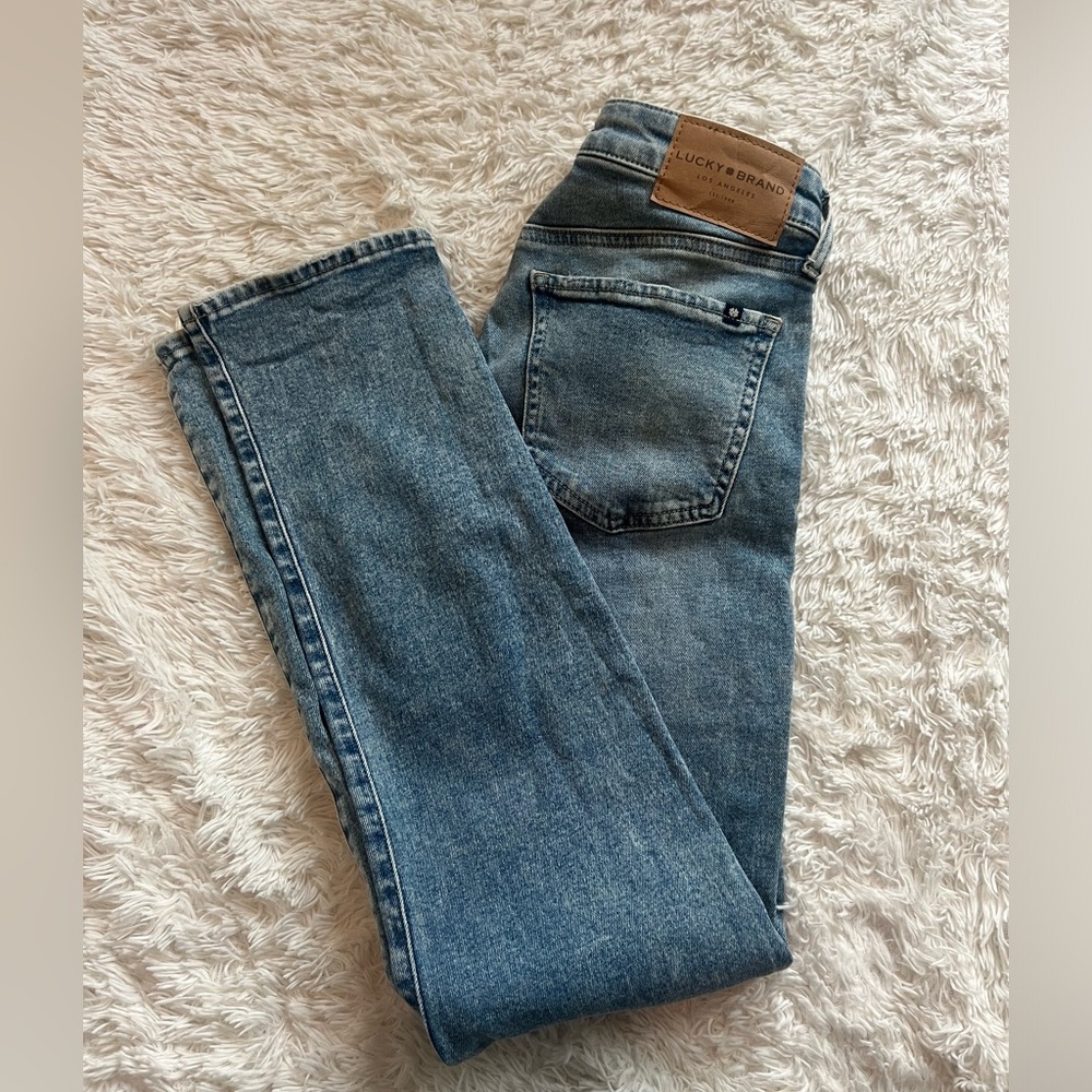 Lucky Brand Light/Mid Wash Skinny Jeans